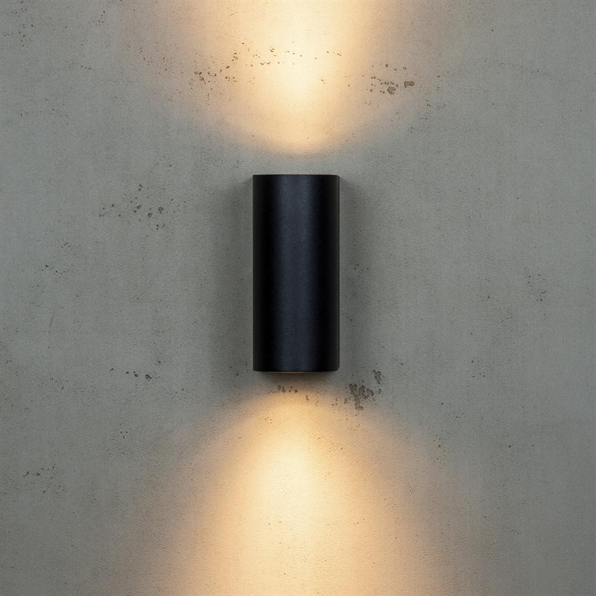 Læsø Außenwandlampe mit Licht nach oben und unten – Schwarz