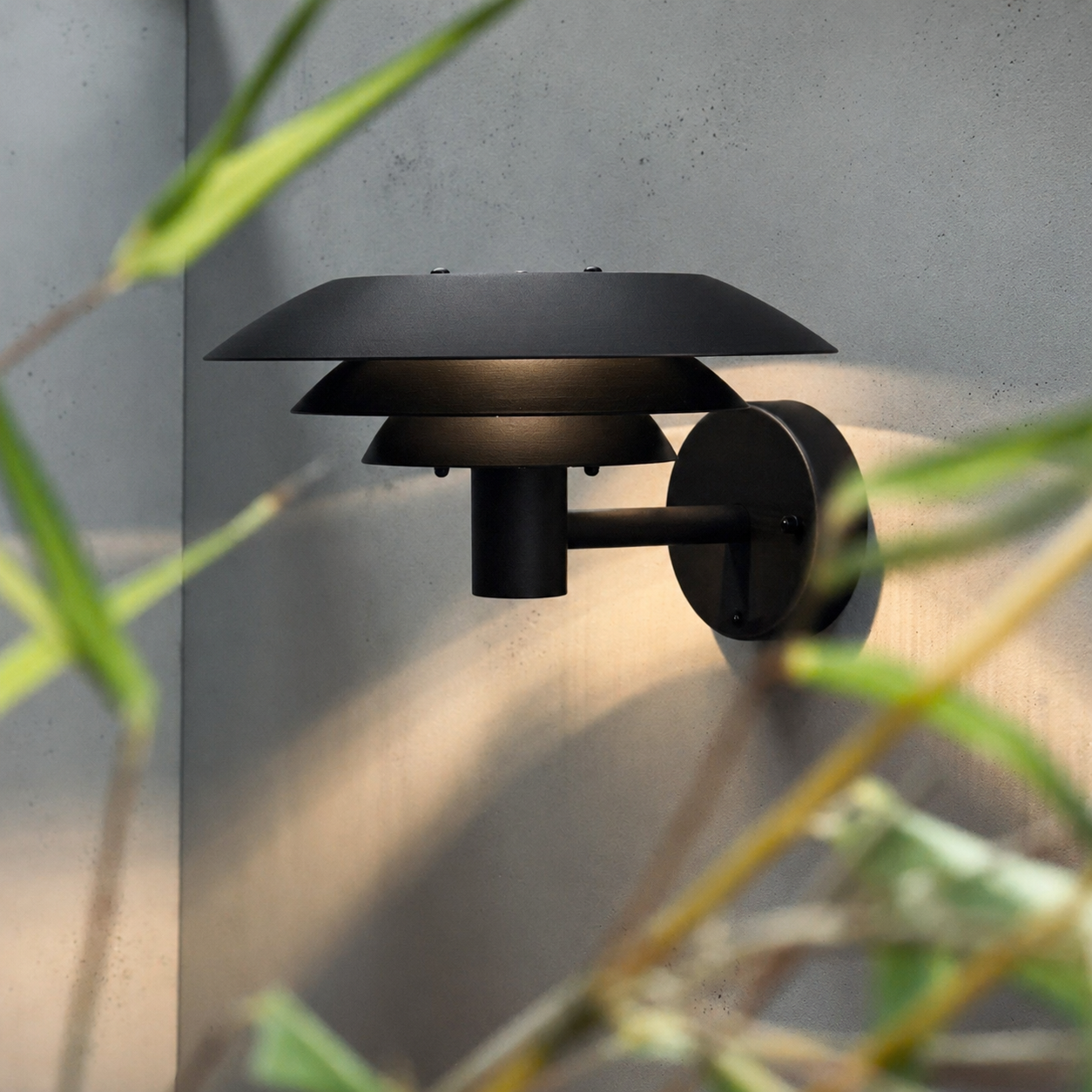DL25 Außenwandlampe