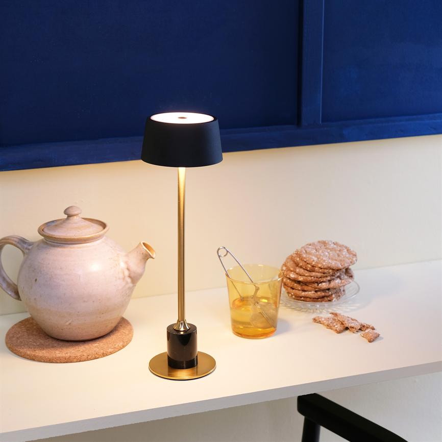 Yoyo Wiederaufladbare Tischlampe – Schwarz