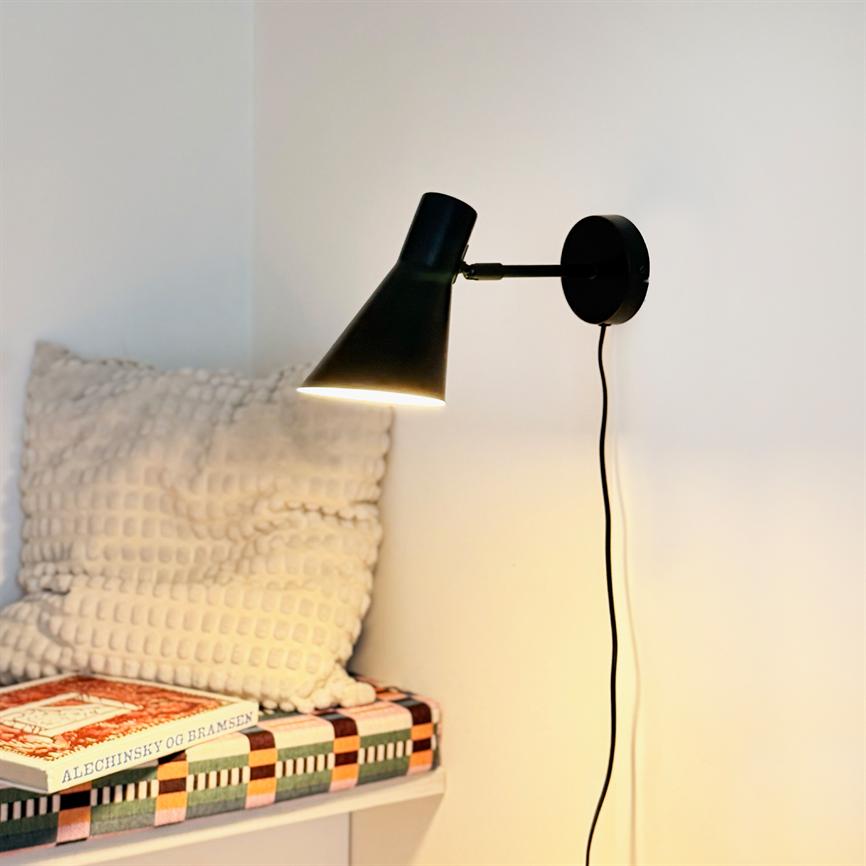 DL12 Wandlampe