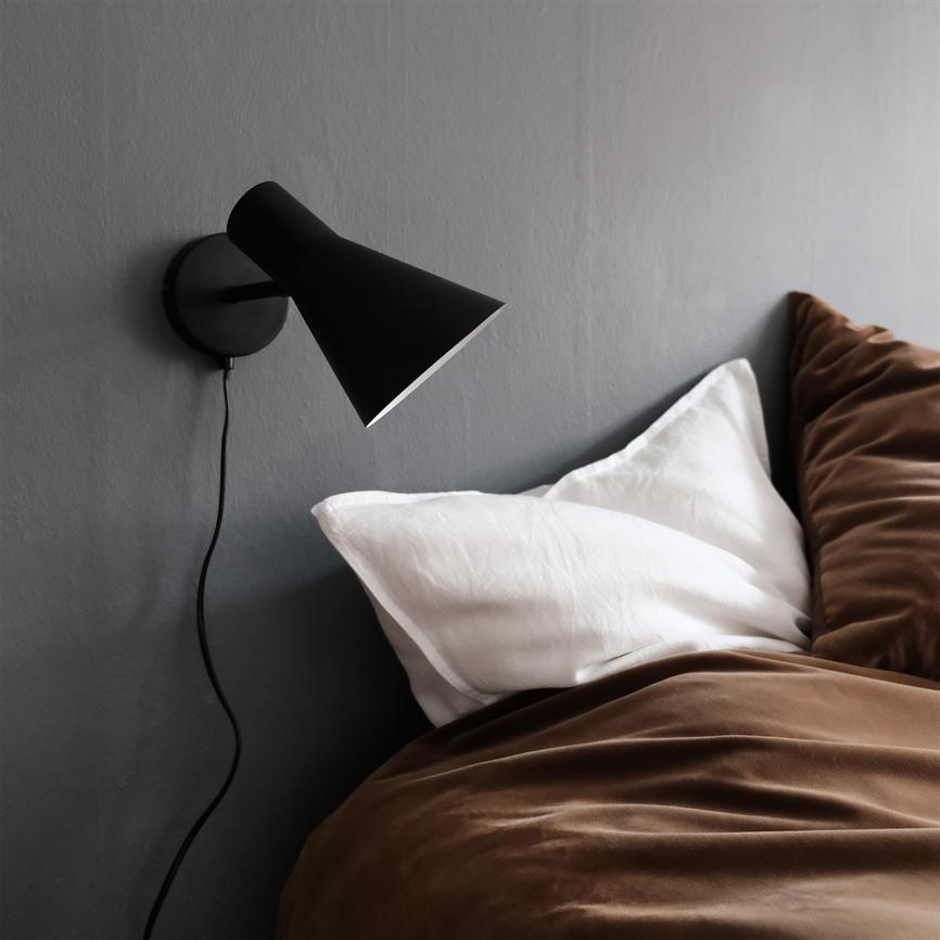 DL12 Wandlampe