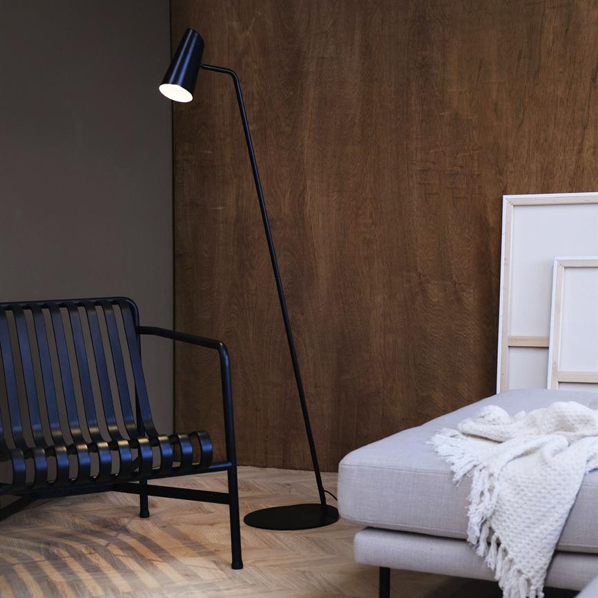 Pallas Stehlampe – Schwarz