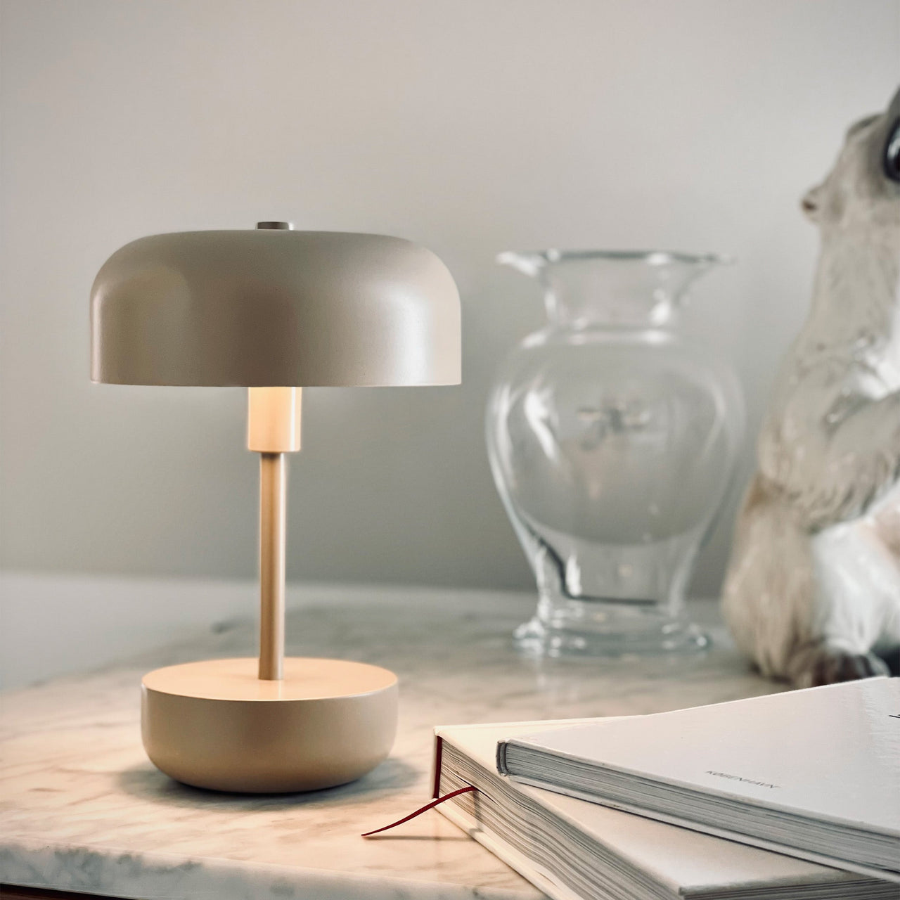 Haipot LED Wiederaufladbare Tischlampe – Graubraun – Ansicht 3