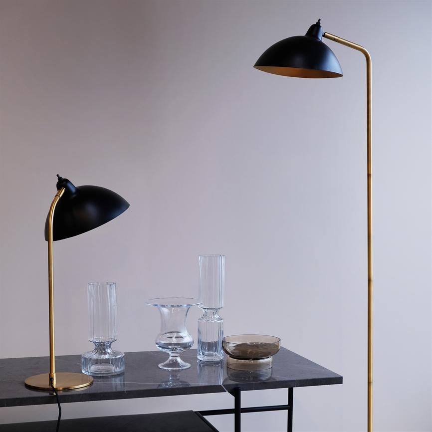 Futura Tischlampe – Schwarz/Messing