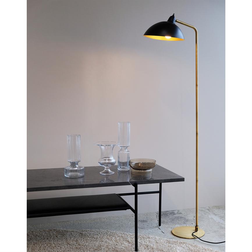 Futura Stehlampe – Schwarz/Messing