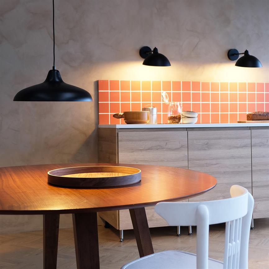 Futura Wandlampe – Schwarz