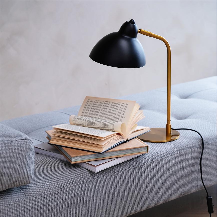 Futura Tischlampe – Schwarz/Messing