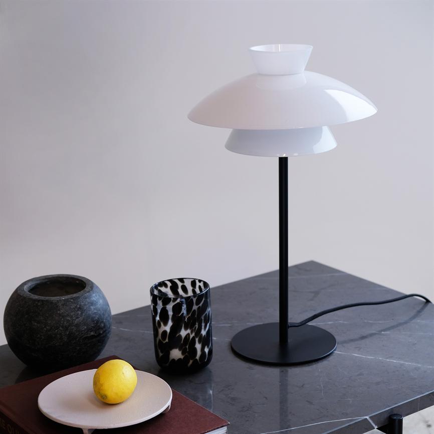 Valby Tischlampe