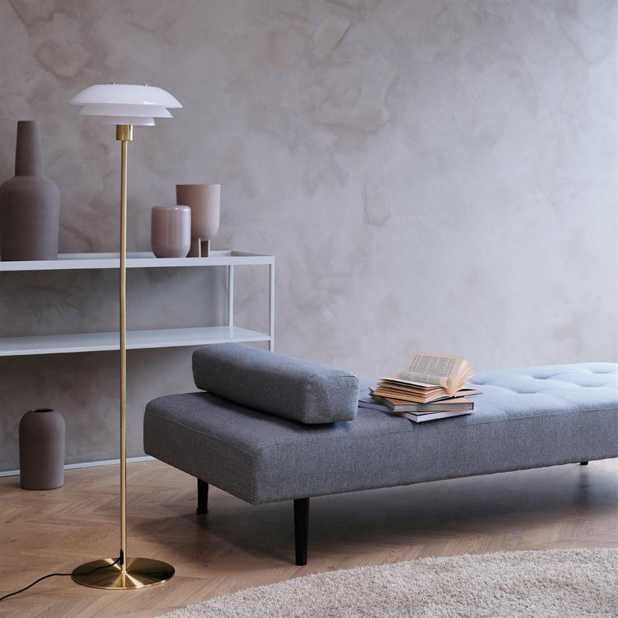 DL31 Stehlampe Opal
