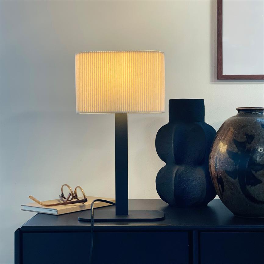 Calix Tischlampe Oval