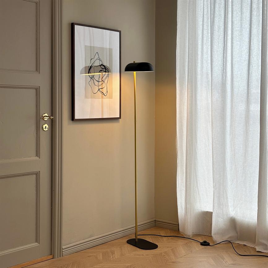 ARCH Stehlampe – Schwarz/Messing – Ansicht 3