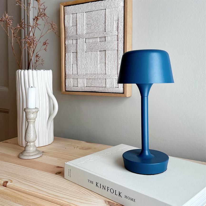 Flow LED Wiederaufladbare Tischlampe – Indigo