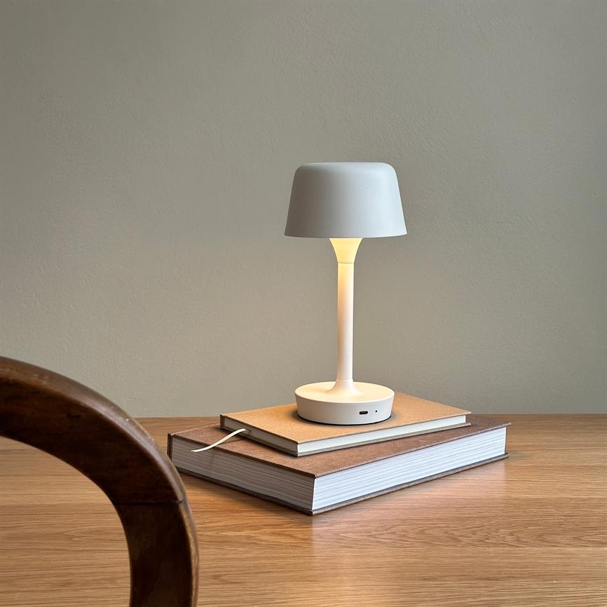Flow LED Wiederaufladbare Tischlampe