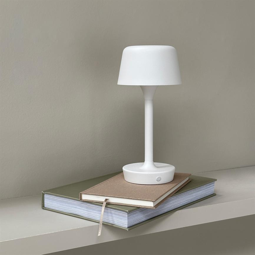 Flow LED Wiederaufladbare Tischlampe