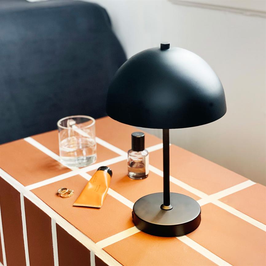 Stockholm LED Wiederaufladbare Tischlampe V. 2.0