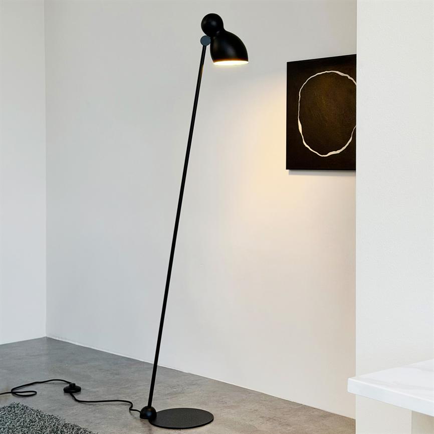 Ludo Stehlampe – Schwarz