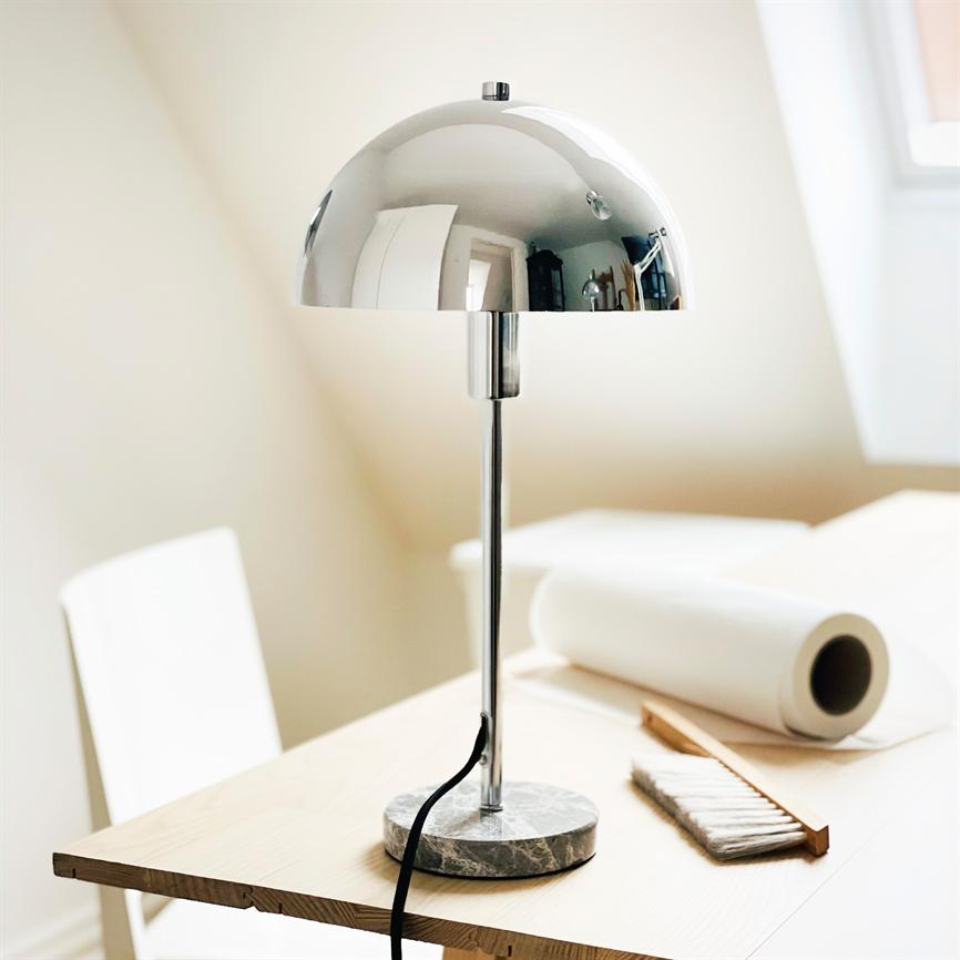 Stockholm Tischlampe – Chrom/Marmor