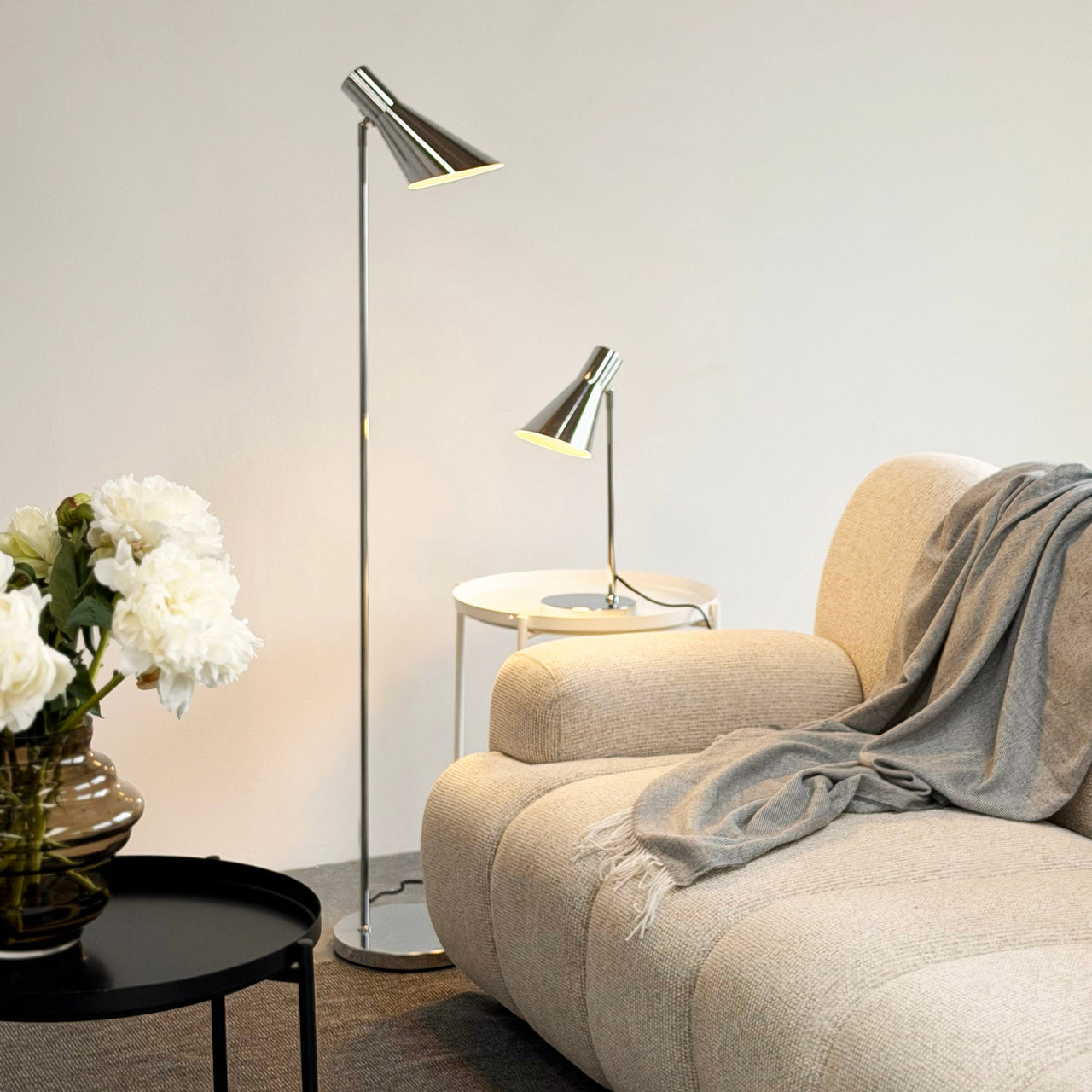 DL12 Stehlampe