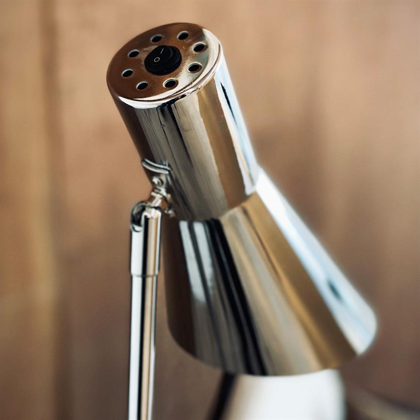DL12 Stehlampe