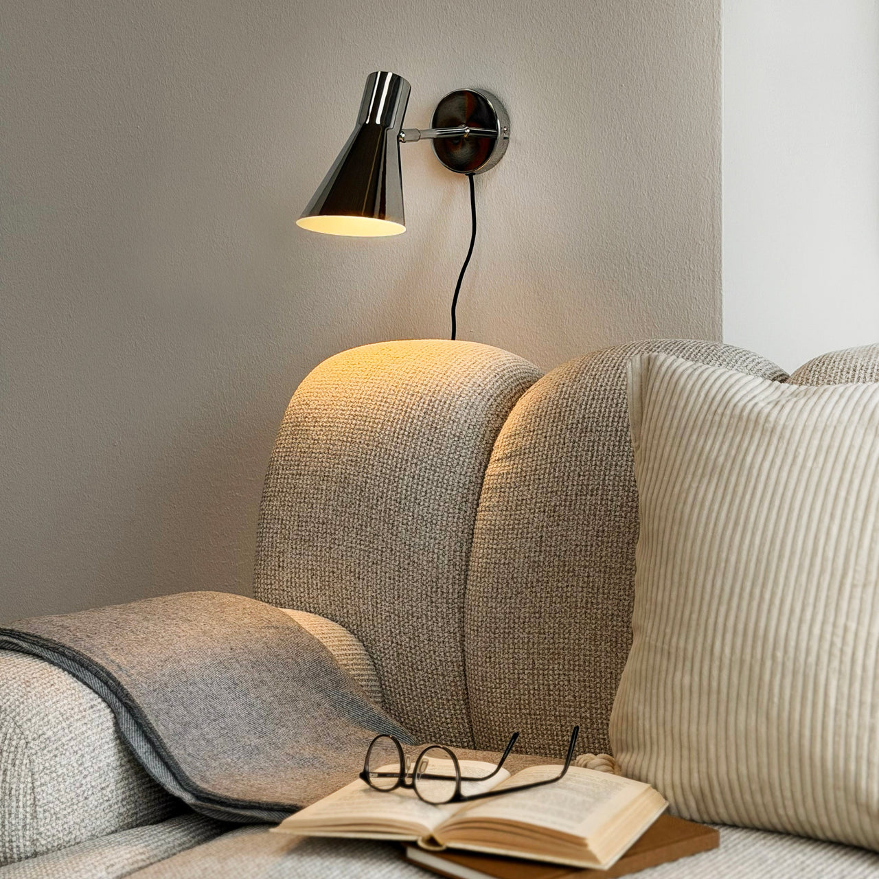 DL12 Wandlampe