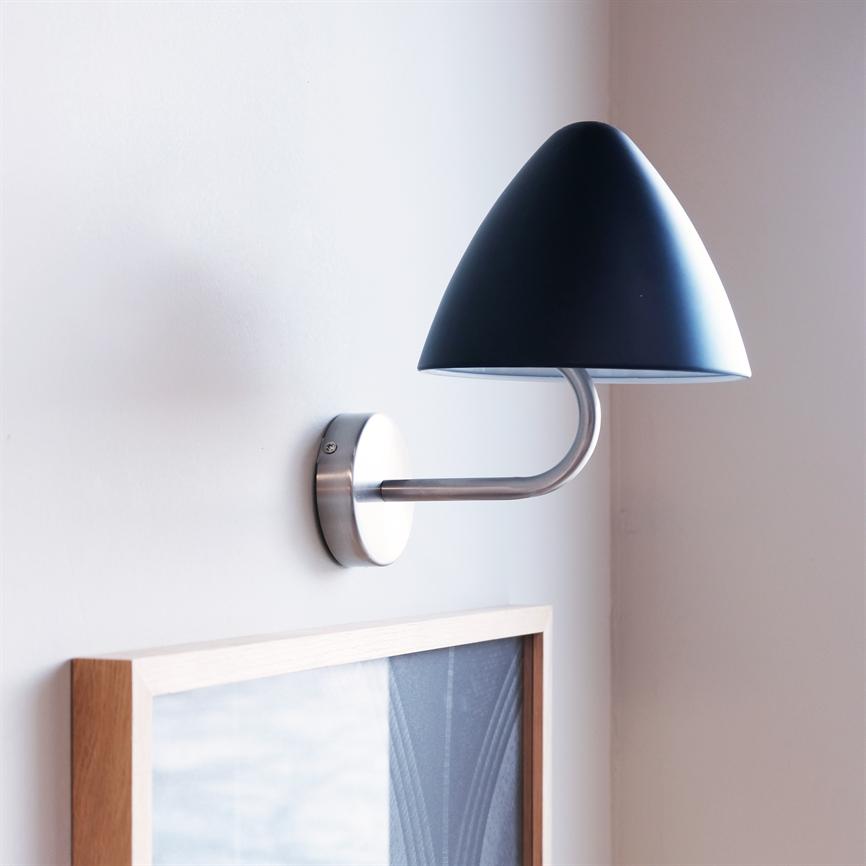 Oulu Wandlampe