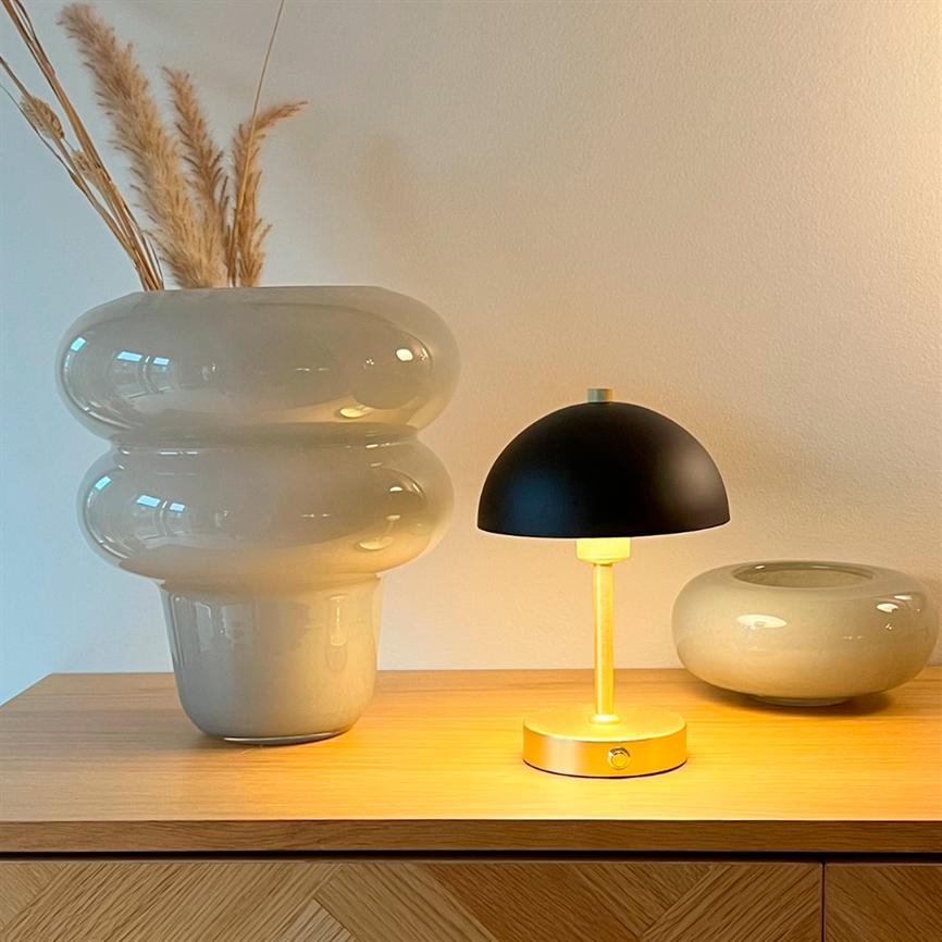 Malmø LED Special Edition Tischlampe – Schwarz/Messing