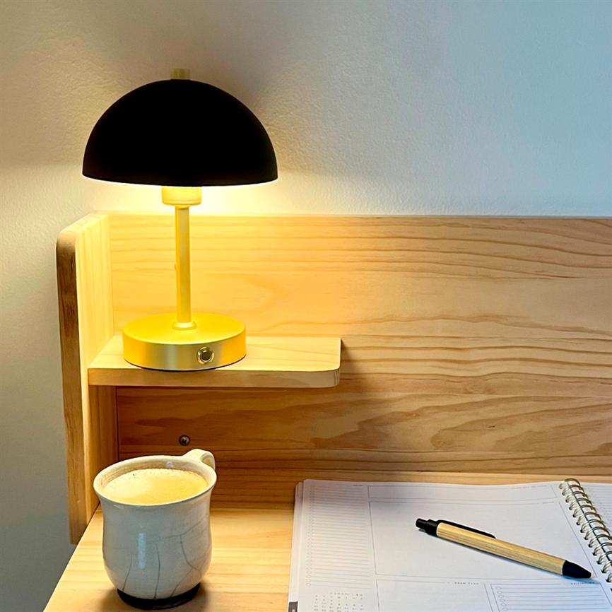 Malmø LED Special Edition Tischlampe – Schwarz/Messing