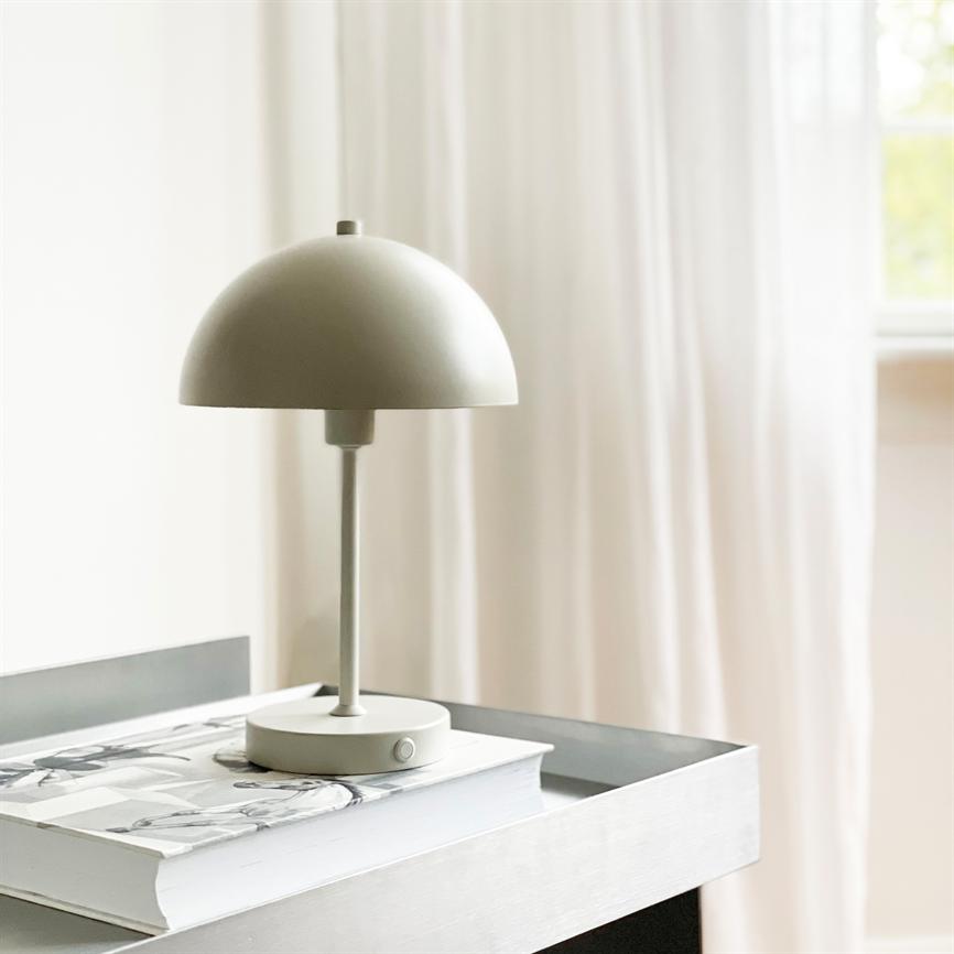 Stockholm LED Wiederaufladbare Tischlampe V. 2.0 – Perle Weiß