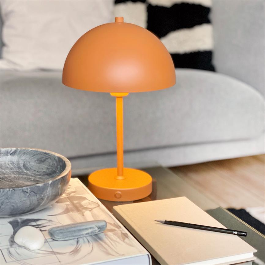 Stockholm LED Wiederaufladbare Tischlampe V. 2.0