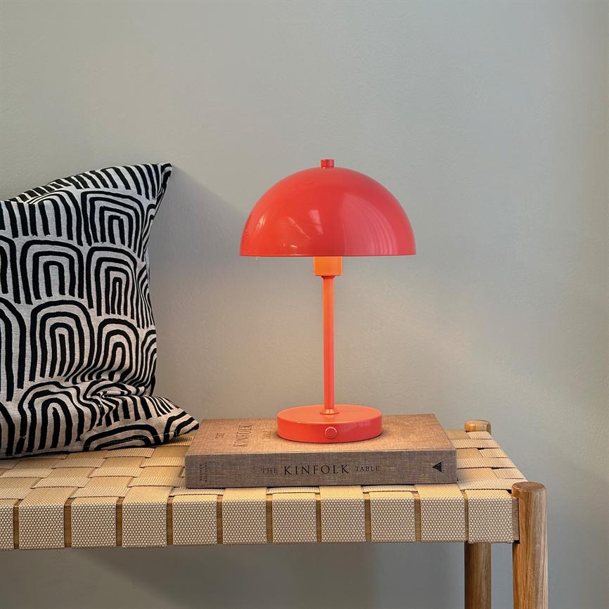 Stockholm LED Wiederaufladbare Tischlampe V. 2.0 – Melon