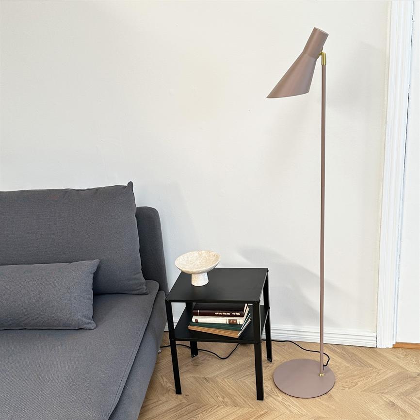 DL12 Stehlampe
