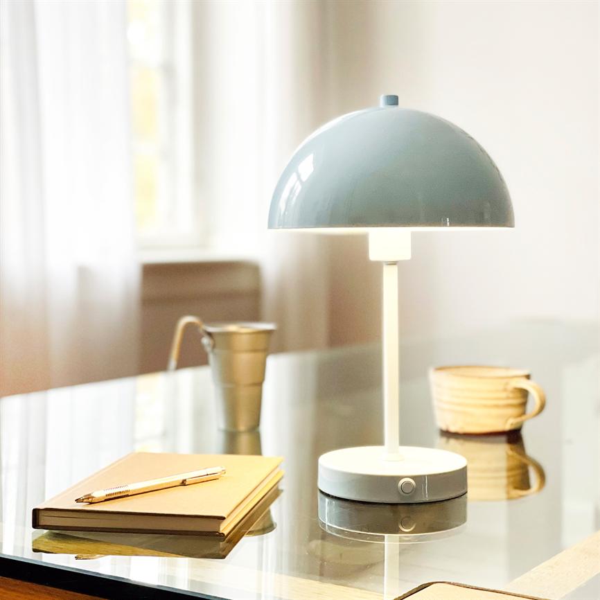 Stockholm LED Wiederaufladbare Tischlampe V. 2.0