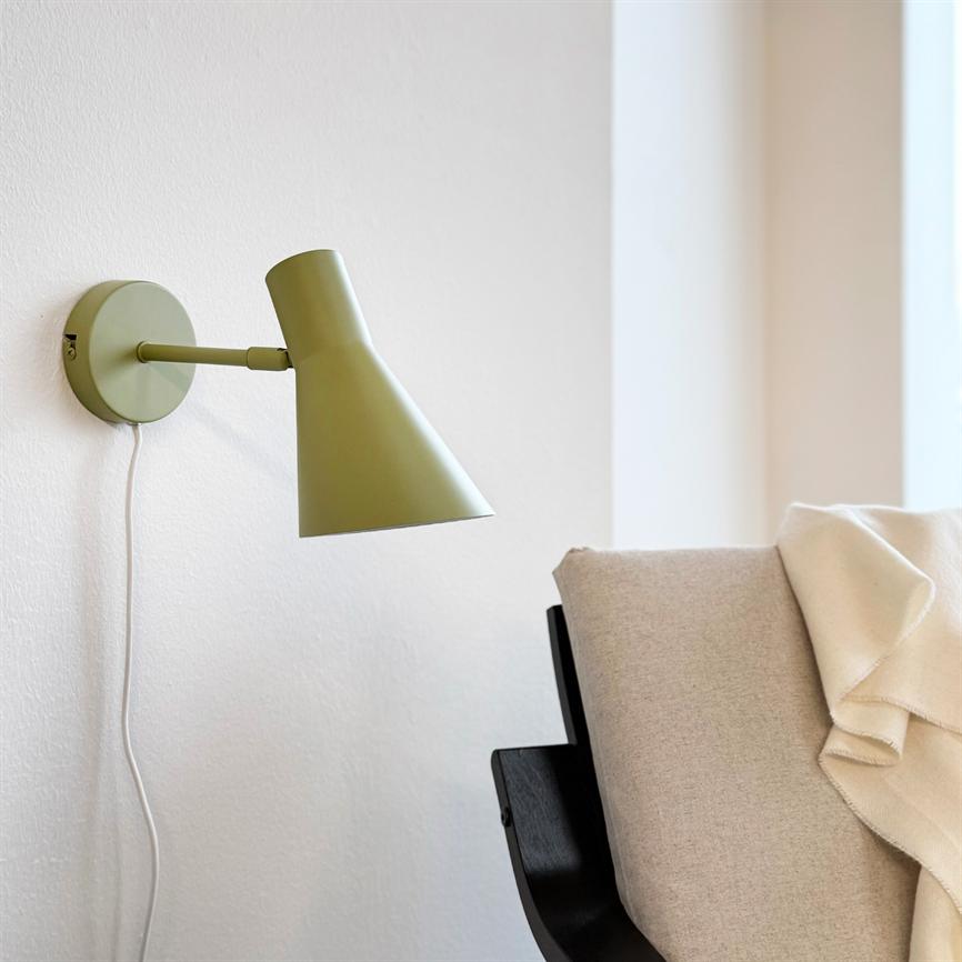 DL12 Wandlampe