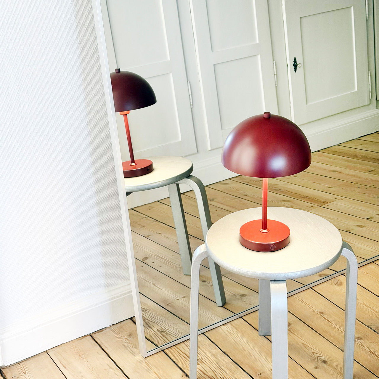 Stockholm LED Wiederaufladbare Tischlampe V. 2.0