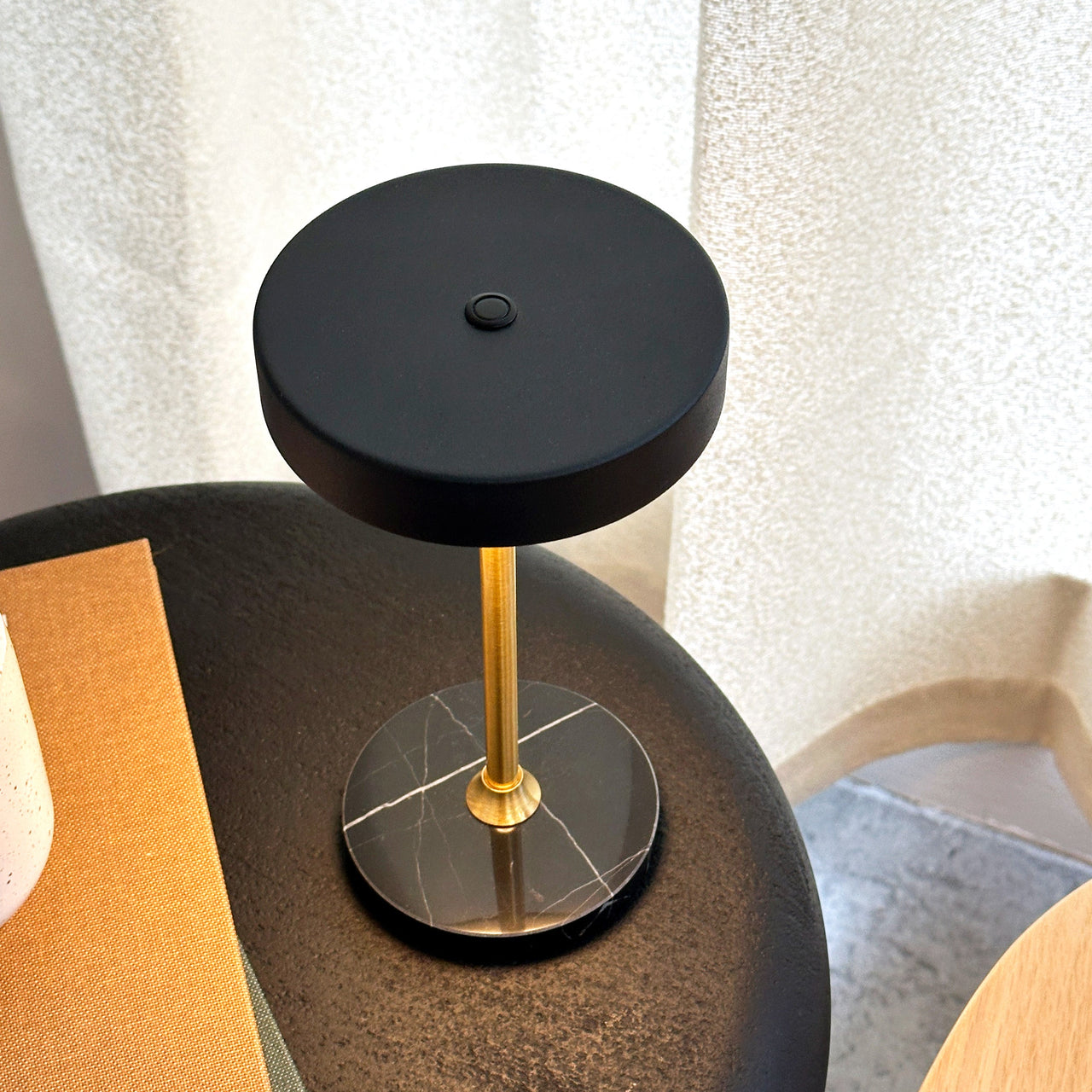 Moonlight LED Mini Wiederaufladbare Tischlampe